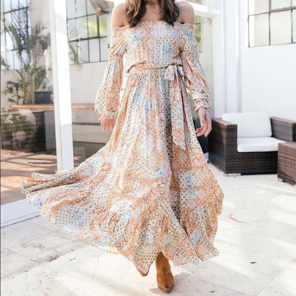 LAUV MAYA OFF SHOULDER MAXI DRESS JAASE BOUTIQUE - Picture 8 of 8